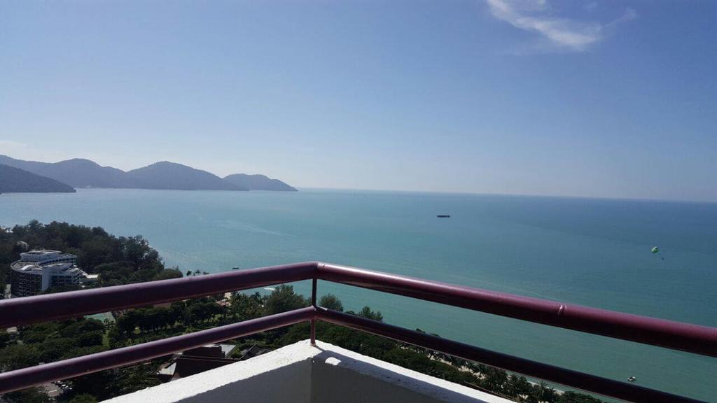 Batu Ferringhi Seaview Apartment Экстерьер фото